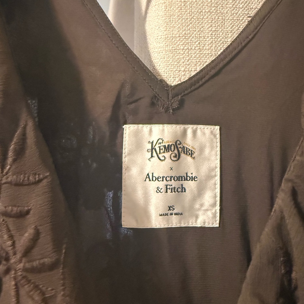 Kemo Sabe x Abercrombie & Fitch Dark Brown Ruffled Tiered Maxi Dress - Picture 5 of 5